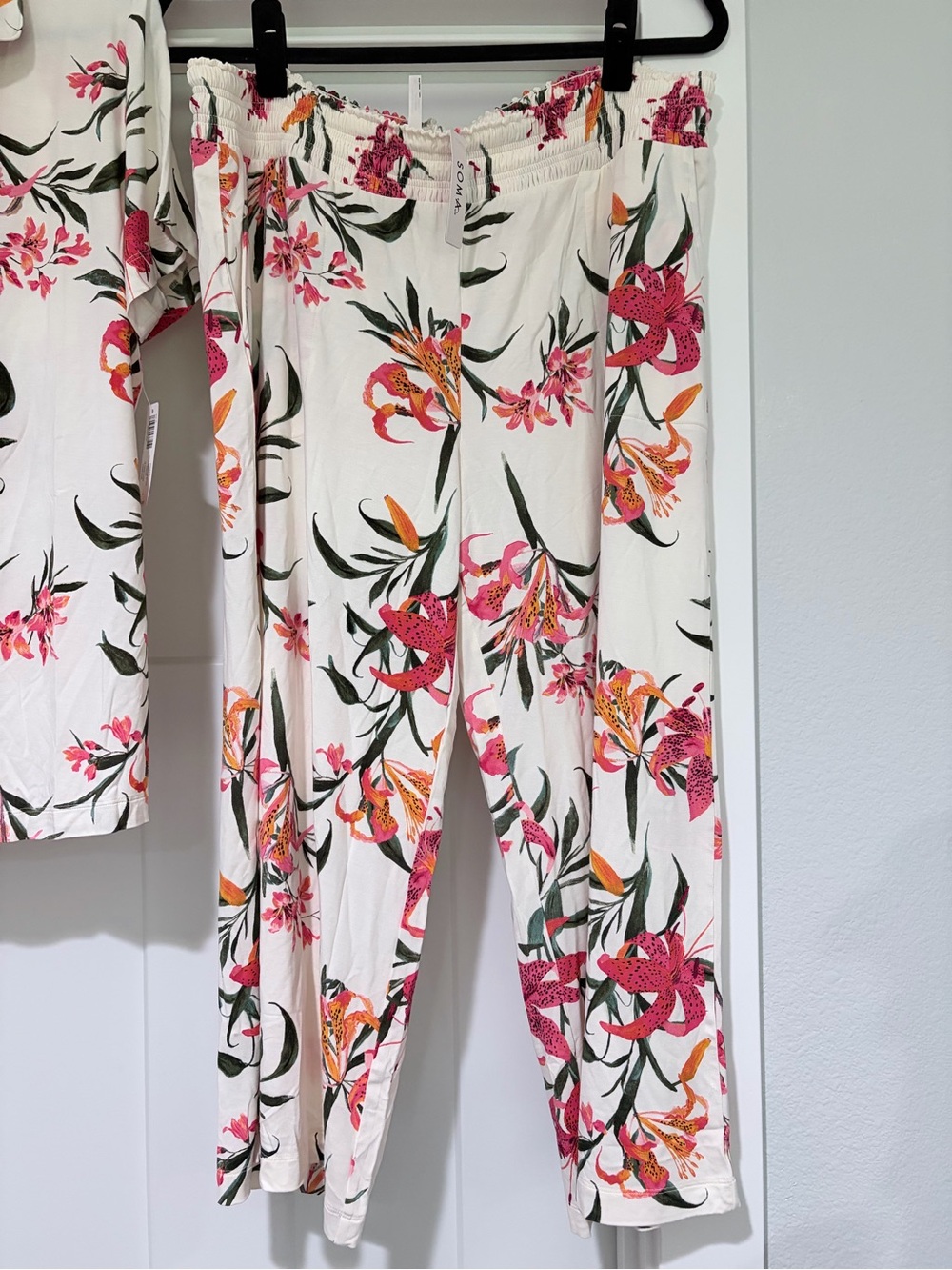 NWT. Soma Cream Pajama Set with Pink & Orange Floral Print - Picture 3 of 7